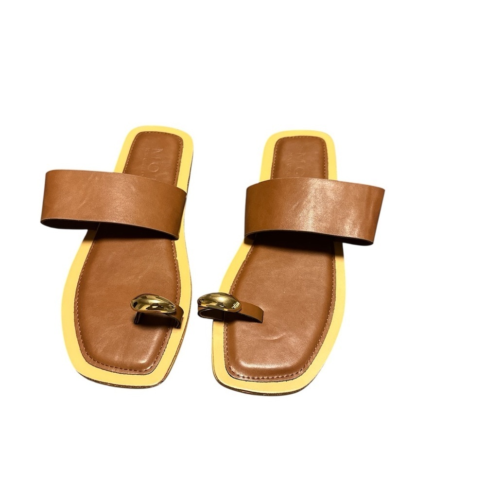 MOTF Brown Leatherlike Sandals with Gold Accent Size 6/36 NWOT - Picture 2 of 3